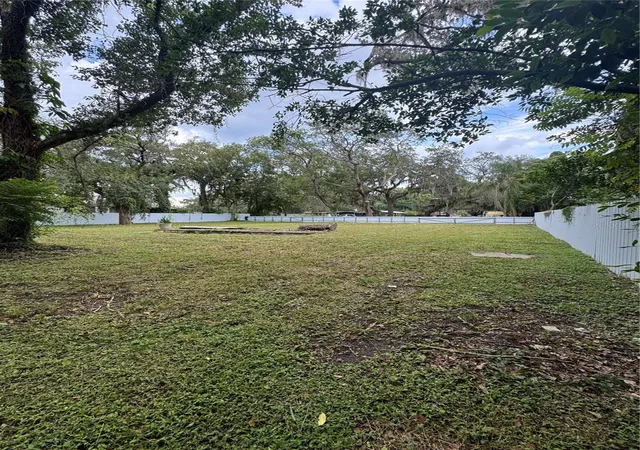 Photo 3 of Land for sale at 2211 Keuka Ave, Leesburg, FL 34748 | MLS# G5102589 | Listing updated on 2026-09-02