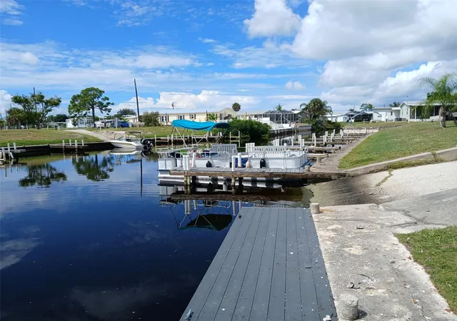3rd image of 167 Via Madonna, Englewood, FL 34224 | MLS# D6144002