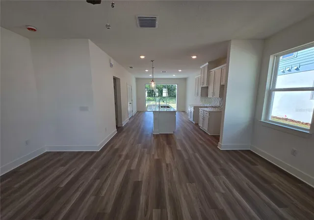 Photo 3 of Single family home for sale at 3836 Daybreak Run Loop, Spring Hill, FL 34609 | MLS# R4909993 | Listing updated on 2026-09-12