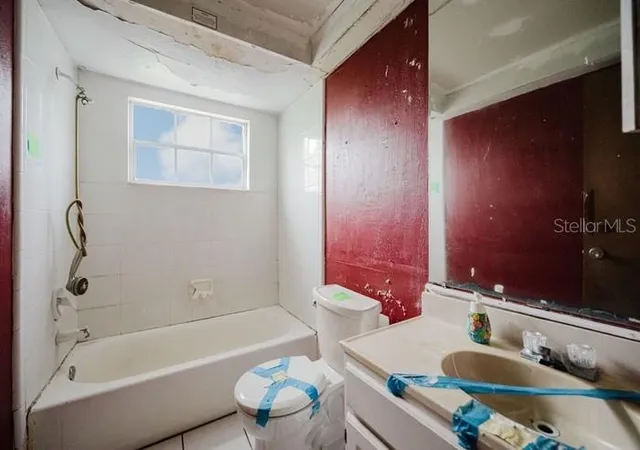 20th image of 1243 Royal Oak Dr, Dunedin, FL 34698 | MLS# TB8432315