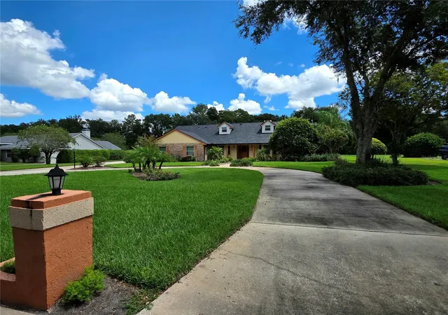 Homes for sale in Sanford, FL | 2325 River Tree Cir, Sanford, FL 32771 | MLS# O6348048