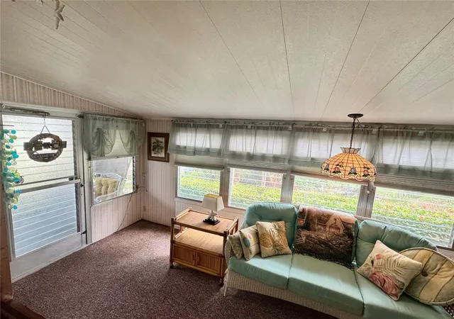 Photo 3 of Manufactured home for sale at 616 50th Avenue Ter W, Bradenton, FL 34207 | MLS# A4666590 | Listing updated on 2026-10-12