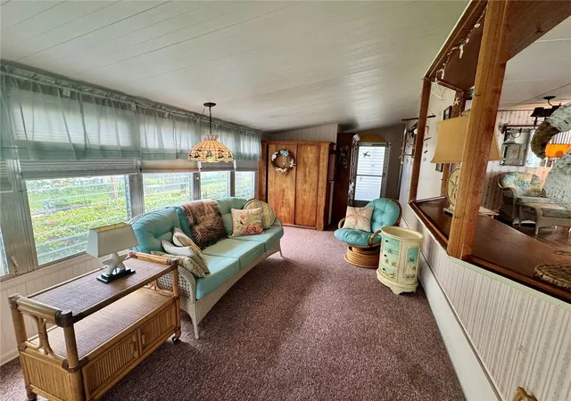 Photo 4 of Manufactured home for sale at 616 50Th Avenue Ter W, Bradenton, FL 34207 | MLS# A4666590 | Listing updated on 2026-10-12