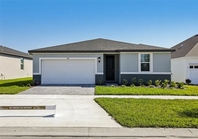 Photo 1 of Single family home for sale at 855 Sunshower Dr, Lady Lake, FL 32159 | MLS# O6348081 | Listing updated on 2026-10-07