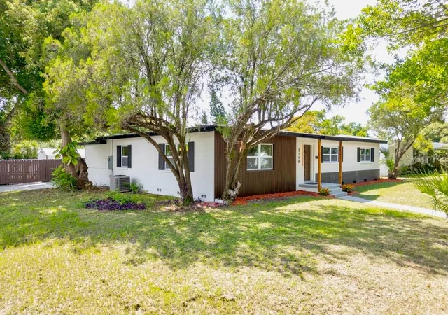 2nd image of 3118 Pickfair St, Orlando, FL 32803 | MLS# O6348104