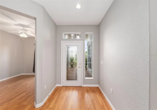 Photo 4 of Single family home for sale at 9244 SE 128th Street, Summerfield, FL 34491 | MLS# OM710460 | Listing updated on 2026-09-26