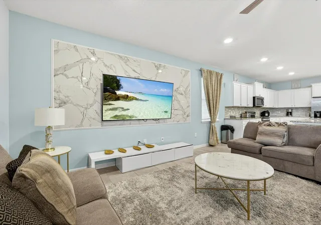 Photo 3 of Single family home for sale at 3044 Mahalo Dr, Davenport, FL 33897 | MLS# O6348202 | Listing updated on 2026-09-23