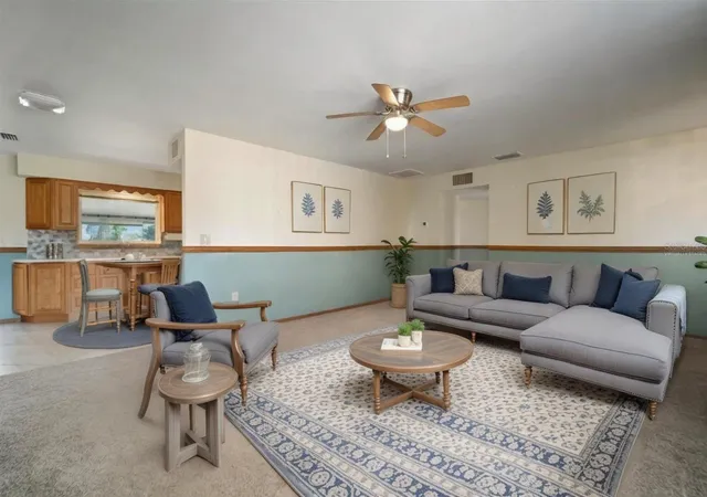 3rd image of 609 Fox Hills Dr, Sun City Center, FL 33573 | MLS# TB8432588