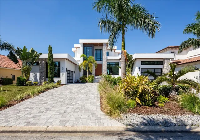 Photo 3 of Single family home for sale at 5237 61st Avenue S, St Petersburg, FL 33715 | MLS# TB8432616 | Listing updated on 2026-10-03
