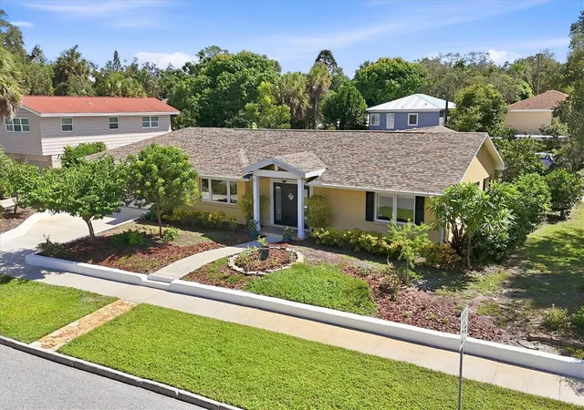 Single family home for sale at 942 Virginia Dr, SARASOTA, FL 34234 | MLS# A4666700
