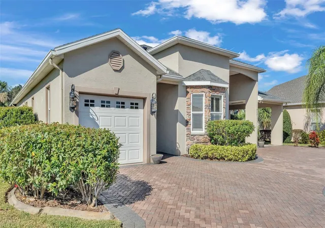 2nd image of 402 Cruisers Dr, Polk City, FL 33868 | MLS# L4956231