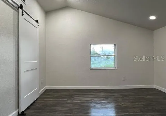 2nd image of 1526 Lakewood Rd, Davenport, FL 33837 | MLS# O6348377