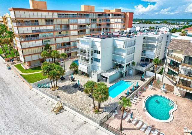 Photo 2 of Condo for sale at 16332 Gulf Blvd #1C, Redington Beach, FL 33708 | MLS# O6348522 | Listing updated on 2026-08-10