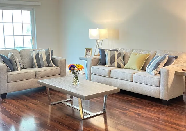 2nd image of 456 Windmeadows St #456, Altamonte Springs, FL 32701 | MLS# O6348524