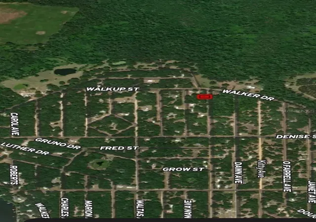 Photo 4 of Land for sale at Lot 34 Lenore Ave, Interlachen, FL 32148 | MLS# OM710577 | Listing updated on 2026-10-13