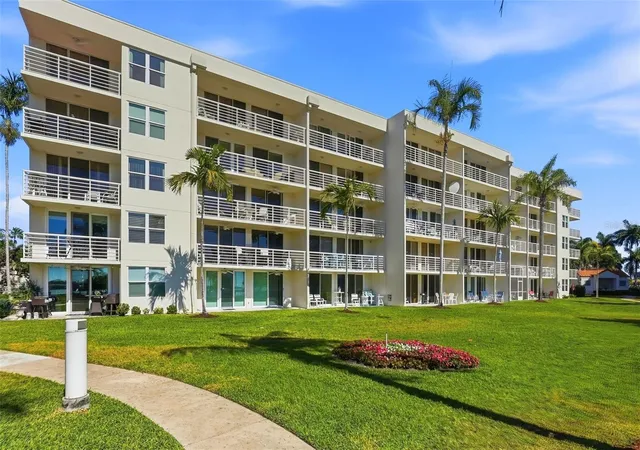 Homes for sale in Saint Petersburg, FL | 6021 Bahia Del Mar Cir #137, Saint Petersburg, FL 33715 | MLS# TB8433188