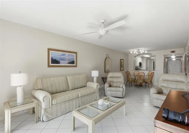 Homes for sale in St. Petersburg, FL | 6021 Bahia Del Mar Cir, St. Petersburg, FL 33715