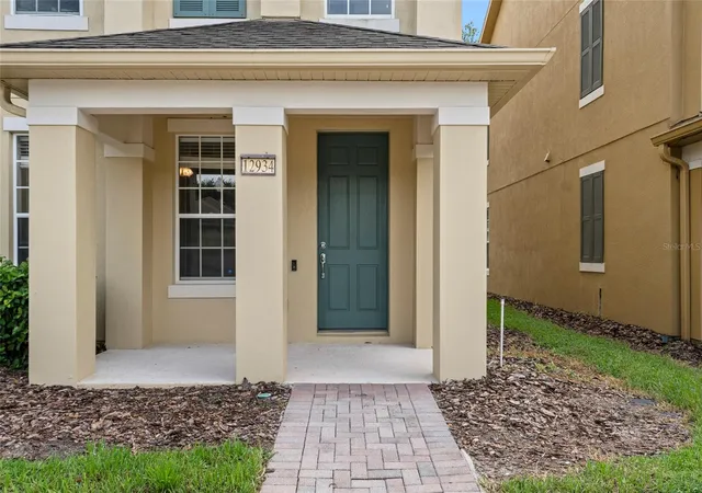 Photo 3 of Townhouse for sale at 12934 Vennetta Way, Windermere, FL 34786 | MLS# O6348704 | Listing updated on 2026-09-19