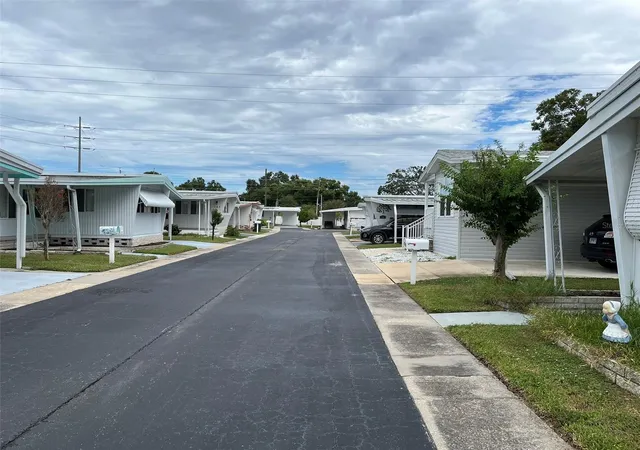 15th image of 1040 Main St #192, Dunedin, FL 34698 | MLS# TB8433212