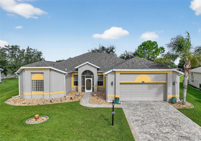 Photo 1 of Single family home for sale at 3606 Mulberry Grv Loop, Leesburg, FL 34748 | MLS# G5102758 | Listing updated on 2026-10-08