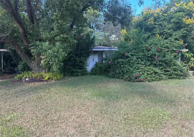 Photo 1 of Single family home for sale at 112 Mission Hills Ave, Temple Terrace, FL 33617 | MLS# TB8433383 | Listing updated on 2026-08-04