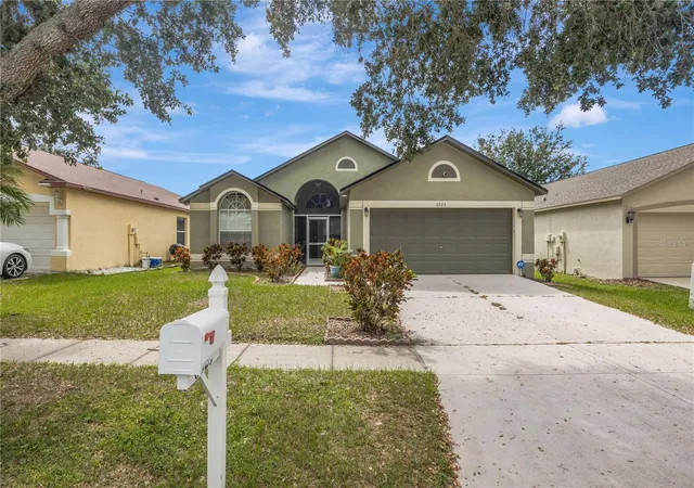 Photo 2 of Single family home for sale at 6923 Waterbrook Ct, Gibsonton, FL 33534 | MLS# TB8433404 | Listing updated on 2026-09-12