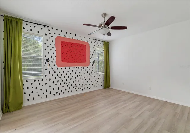 Photo 4 of Single family home for sale at 410 Las Fuentes Dr, Kissimmee, FL 34746 | MLS# TB8433448 | Listing updated on 2026-10-22