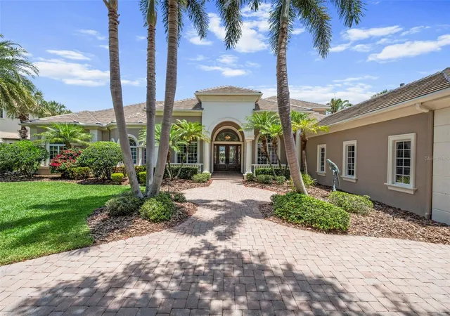2nd image of 4085 Founders Club Dr, Sarasota, FL 34240 | MLS# A4667067