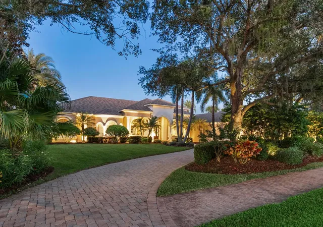 5th image of 4085 Founders Club Dr, Sarasota, FL 34240 | MLS# A4667067
