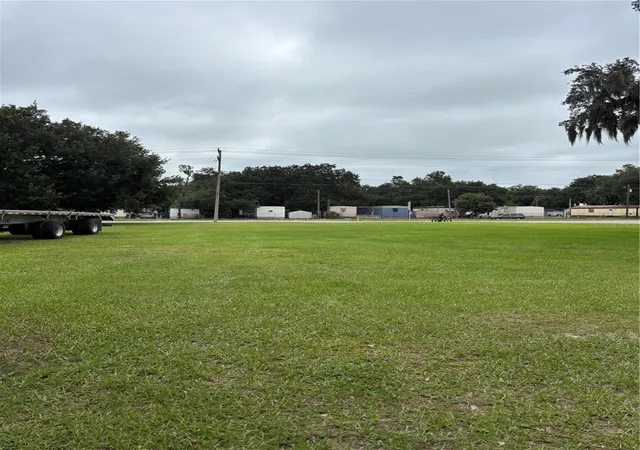 Photo 3 of Sale Pending at Pine Level Ave S, Bartow, FL 33830 | MLS# L4956310 | Listing updated on 2026-02-09