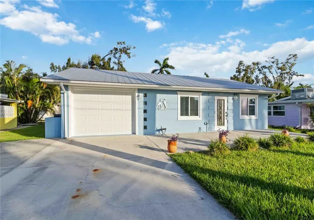Homes for sale in Bradenton, FL | 4603 103rd St W, Bradenton, FL 34210 | MLS# A4667151