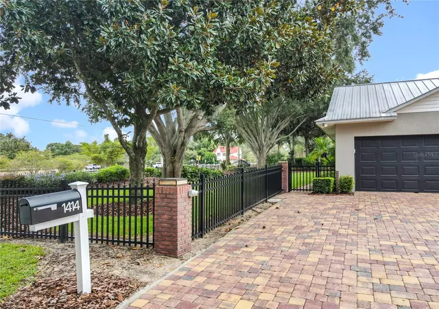 3rd image of 1414 Edmiston Ct, Auburndale, FL 33823 | MLS# L4956322