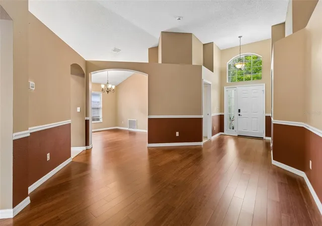 3rd image of 5646 Paddock Trail Dr, Tampa, FL 33624 | MLS# TB8433986