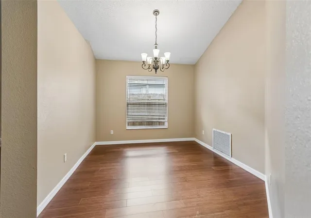 5th image of 5646 Paddock Trail Dr, Tampa, FL 33624 | MLS# TB8433986