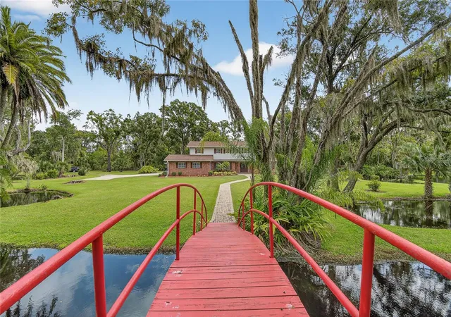 2nd image of 1502 Azalea St, Plant City, FL 33563 | MLS# TB8434025