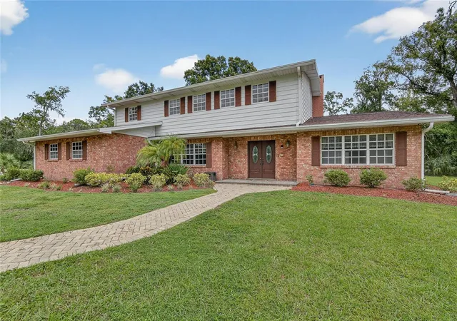 5th image of 1502 Azalea St, Plant City, FL 33563 | MLS# TB8434025