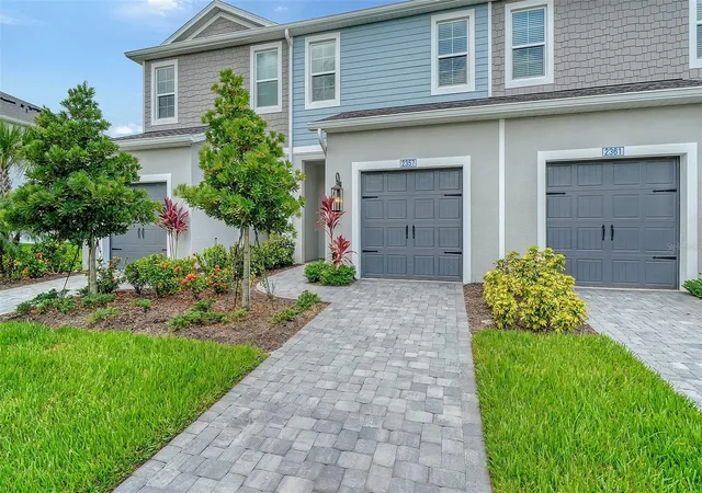 1st image of 2357 Washington Palm Ct, Bradenton, FL 34212 | MLS# A4667207