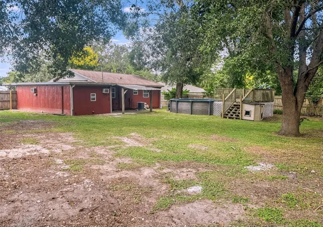 Photo 22 of Single family home for sale at 512 Green Cir, FORT MEADE, FL 33841 | MLS# TB8434040 | Listing updated on 2026-10-14