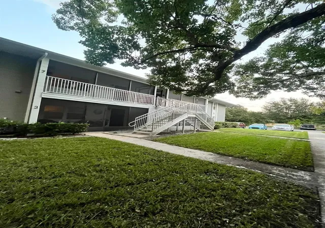 4th image of 700 E Airport Blvd #B7, Sanford, FL 32773 | MLS# O6349388
