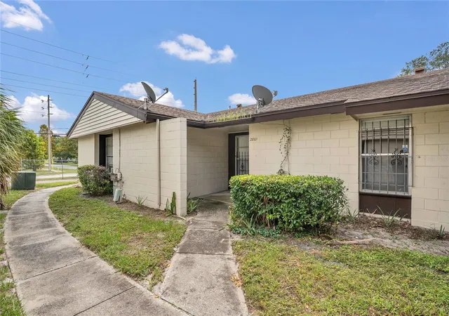 12th image of 2801 Willow Run, Orlando, FL 32808 | MLS# O6349459