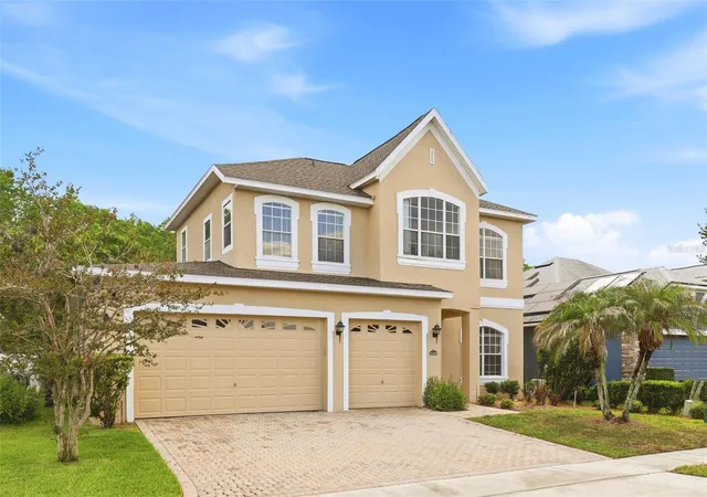 Photo 3 of Sale Pending at 16368 Tudor Grv Dr, Orlando, FL 32828 | MLS# O6349513 | Listing updated on 2026-08-24