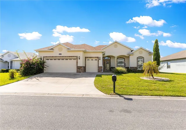 1st image of 17306 Se 112th Ct Rd, Summerfield, FL 34491 | MLS# G5102892