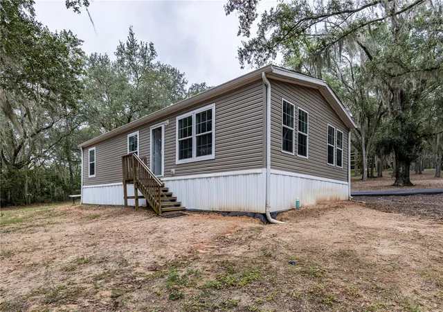 3rd image of 10135 N Em En El Grove Rd, Leesburg, FL 34788 | MLS# G5102923