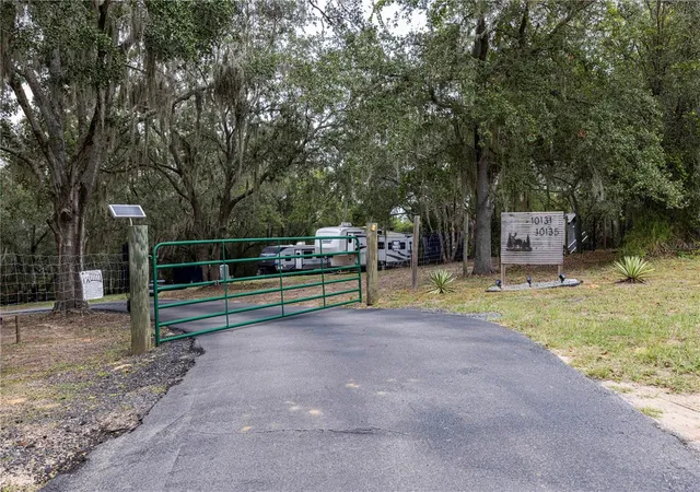 4th image of 10135 N Em En El Grove Rd, Leesburg, FL 34788 | MLS# G5102923