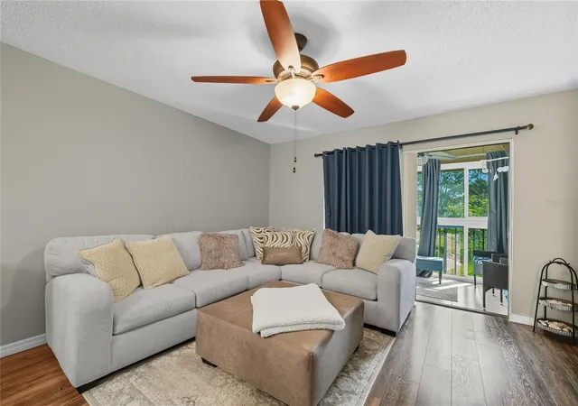 4th image of 2400 Winding Crk Blvd #9-202, Clearwater, FL 33761 | MLS# TB8434595