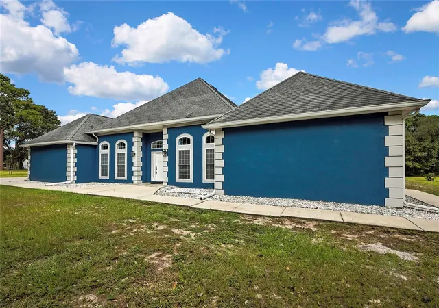 Photo 3 of Single family home for sale at 16603 Diplomat Dr, Spring Hill, FL 34610 | MLS# W7879592 | Listing updated on 2026-10-03