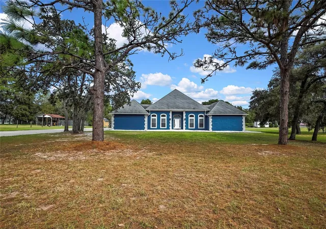 Photo 4 of Single family home for sale at 16603 Diplomat Dr, Spring Hill, FL 34610 | MLS# W7879592 | Listing updated on 2026-10-03