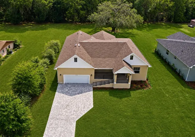 Photo 3 of Single family home for sale at 12500 Green Oak Ln, Dade City, FL 33525 | MLS# TB8434698 | Listing updated on 2026-08-09
