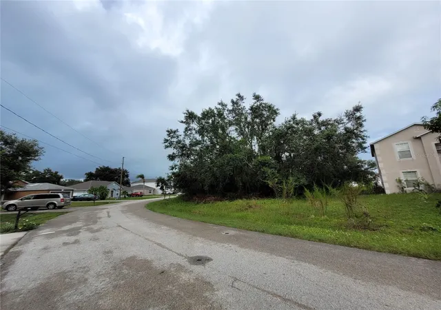 Photo 4 of Land for sale at 1946 Manatee Ct, Kissimmee, FL 34759 | MLS# OM710859 | Listing updated on 2026-10-16