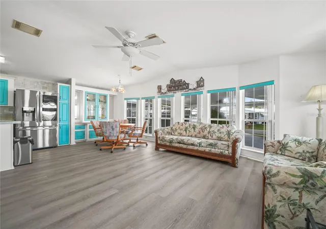 Photo 3 of Manufactured home for sale at 37 Silver Doctor Ln, Lake Wales, FL 33898 | MLS# P4936565 | Listing updated on 2026-08-24